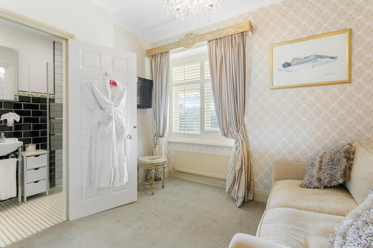 ザ サマヴィル - サウスウェスト B&B オブ ザ イヤー 2011 トーキー エクステリア 写真