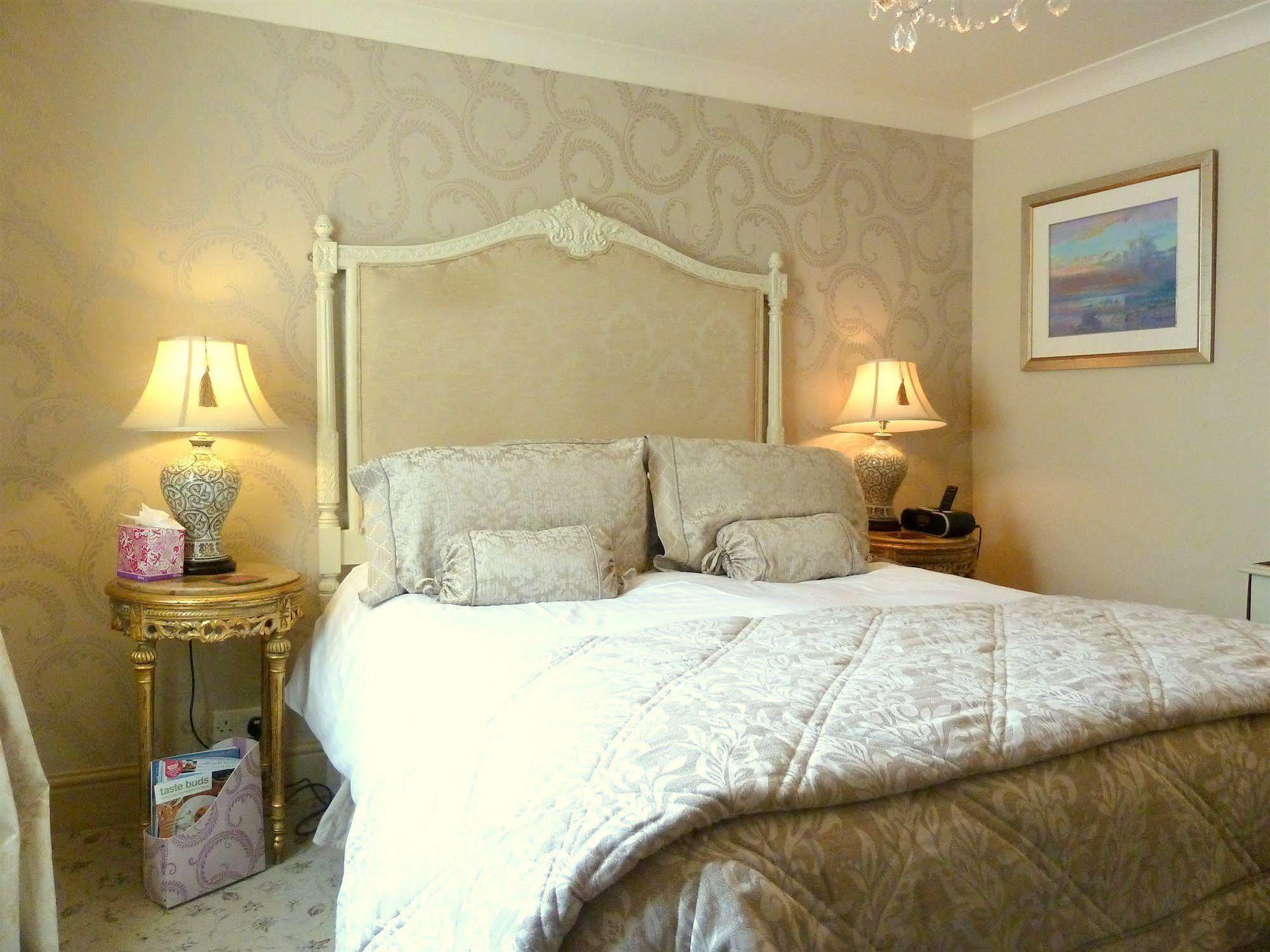 ザ サマヴィル - サウスウェスト B&B オブ ザ イヤー 2011 トーキー エクステリア 写真